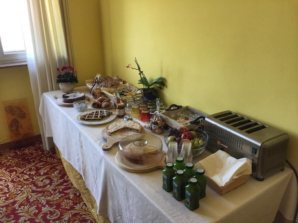 圣贾科莫酒店 蒙泰普兰多内 外观 照片